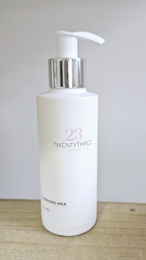 23 cleansing milk